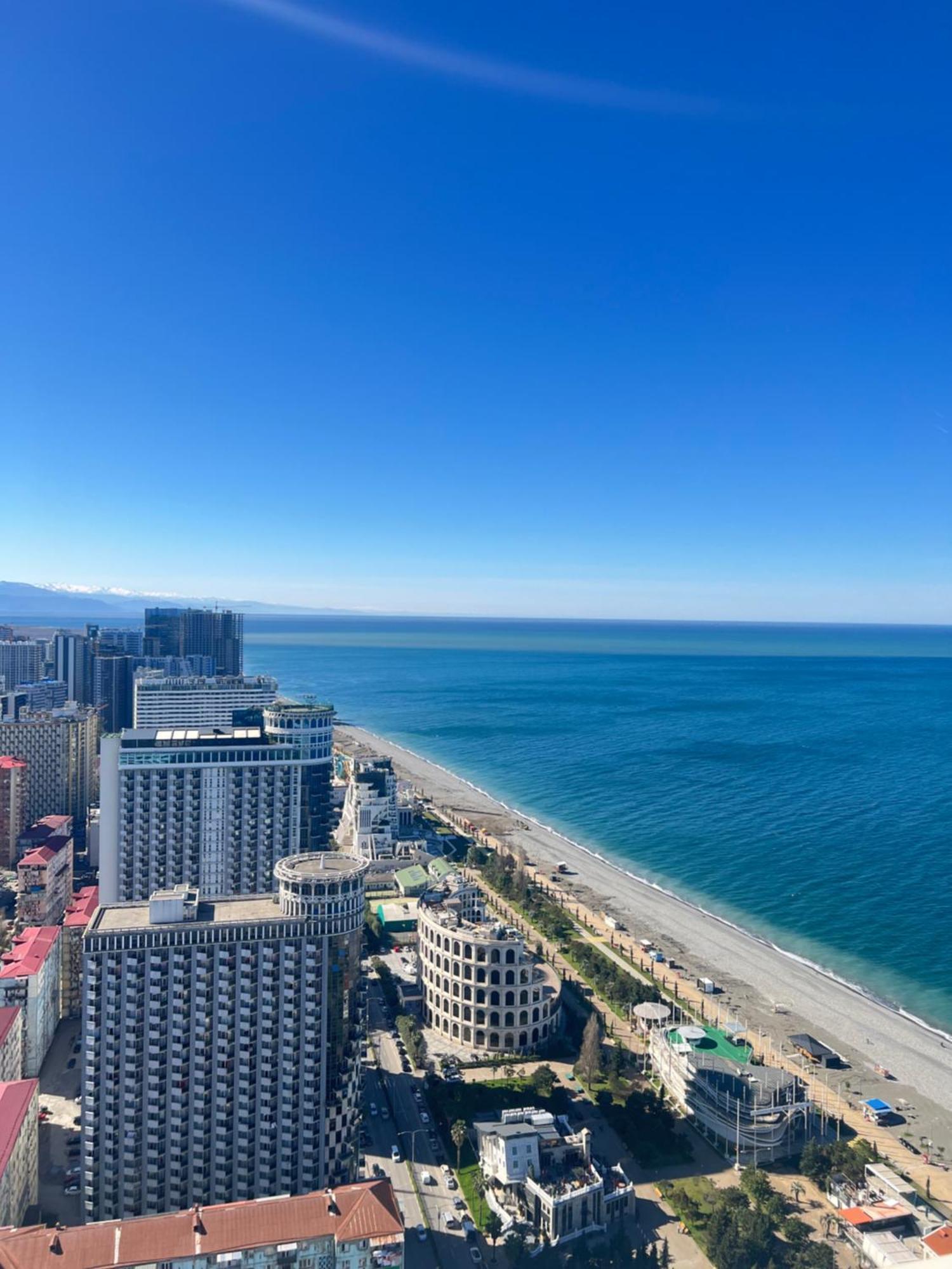 Spend Your Time In Orbi City Батуми Екстериор снимка