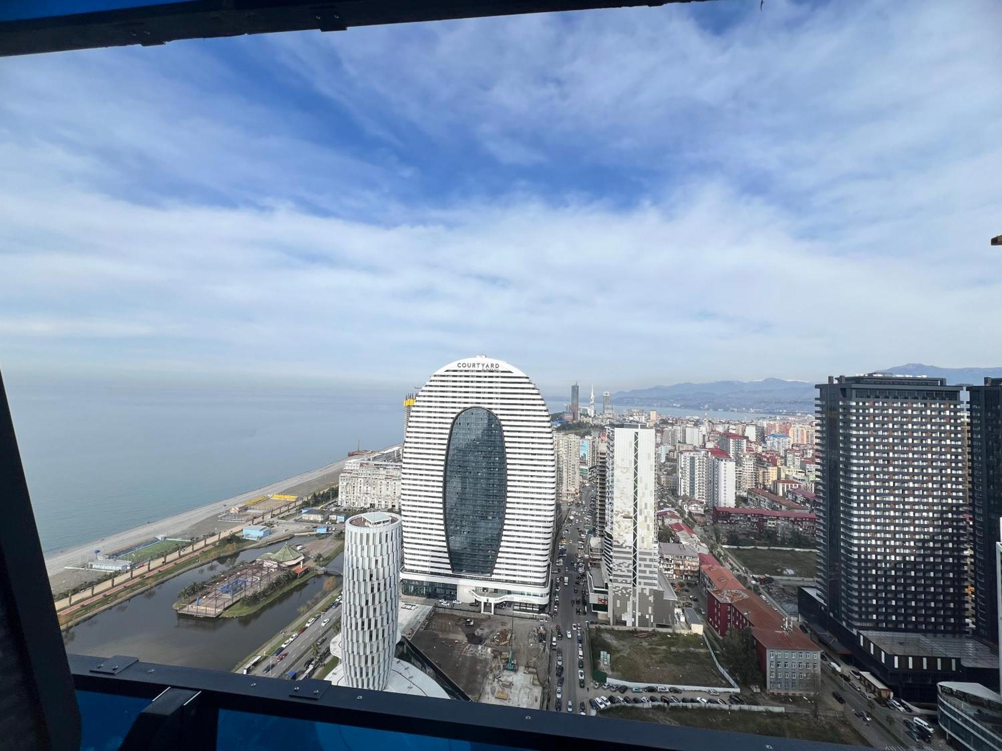 Spend Your Time In Orbi City Батуми Екстериор снимка